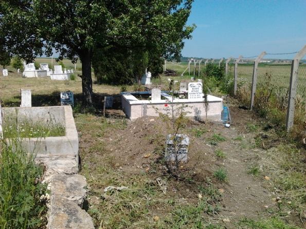 Mezarlığımız