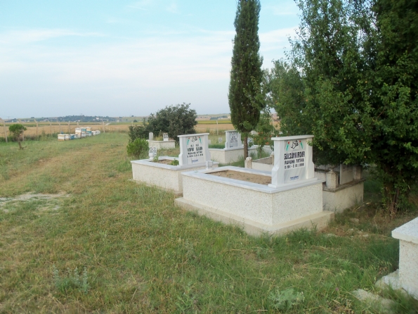 Mezarlığımız