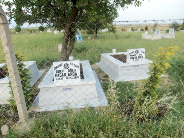 Mezarlığımız
