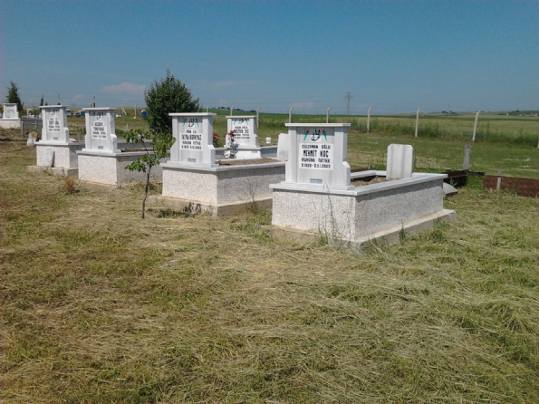 Mezarlığımız