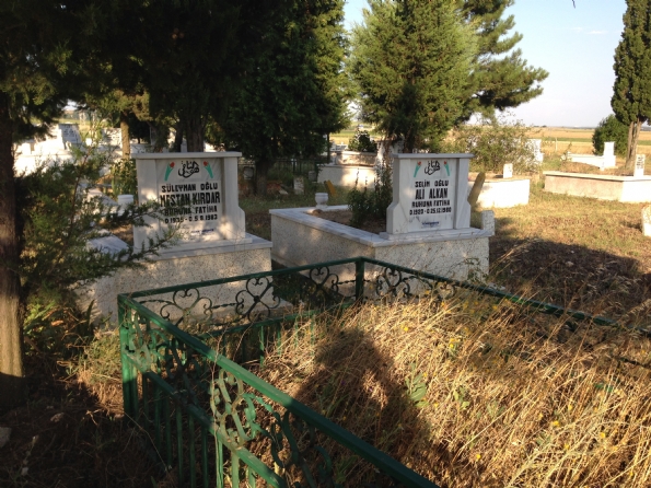 Mezarlığımız