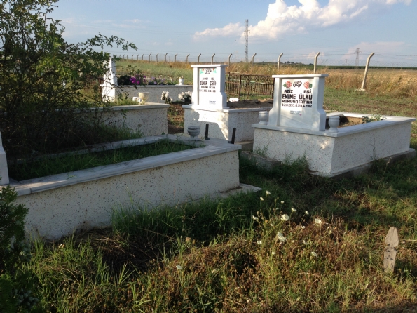 Mezarlığımız