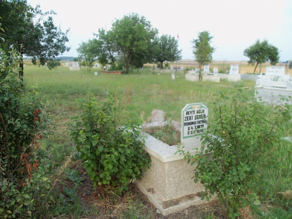 Mezarlığımız