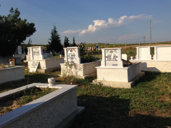 Mezarlığımız