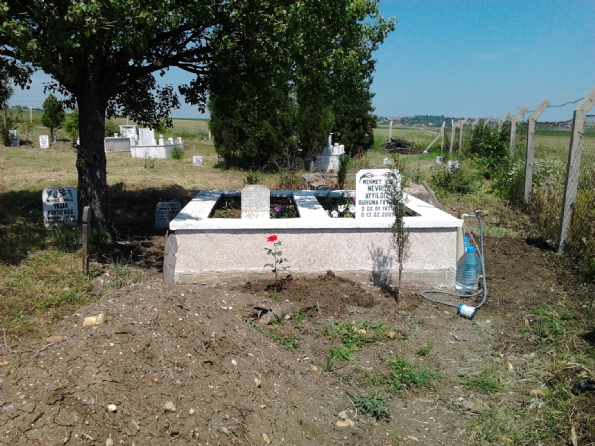 Mezarlığımız