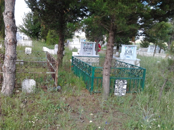Mezarlığımız