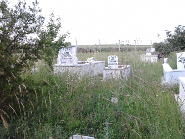 Mezarlığımız