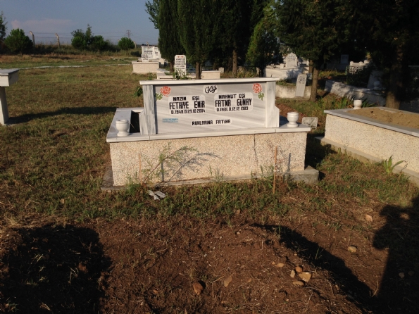 Mezarlığımız